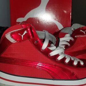Vintage Puma Red Shiny